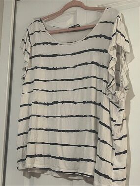 Women's White Short Sleeve Stripe Top with Ruffle Sleeves